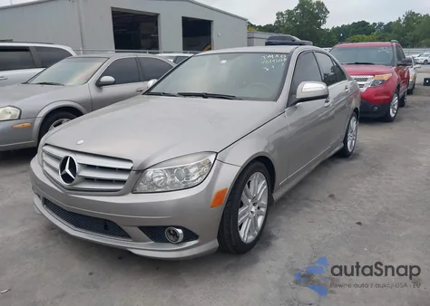 2009 Mercedes-Benz C 300 Sport из США, поврежденный, VIN WDDGF54X09R072655